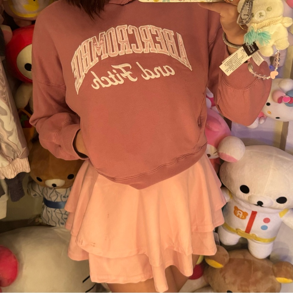 Abercrombie & Fitch baby pink hoodie #preppy